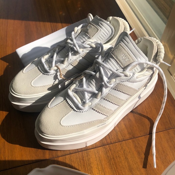 ✨SOLD✨ ADIDAS x IVY PARK Super Sleek 72 - Picture 4 of 9